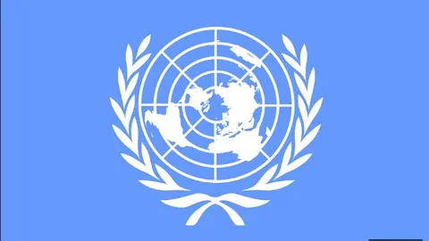次战意大利，克莱因丁斯特有望担纲首发，伯卡特出战未定