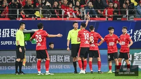 英国财政紧缩预警九游会真人：希利揭示借款规模超限，严控财政新动向